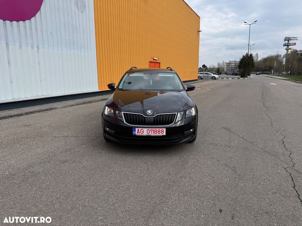 Skoda Octavia 2.0 TDI DSG Ambition - 5