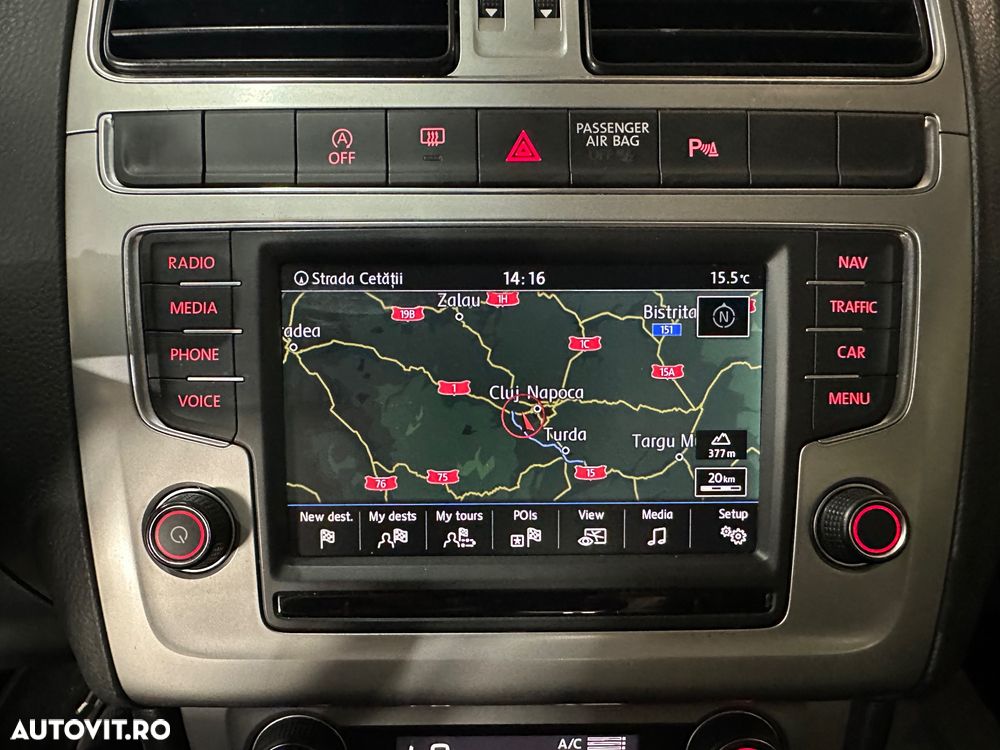 Volkswagen Polo 1.2 TSI (Blue Motion Technology) DSG Cross - 29