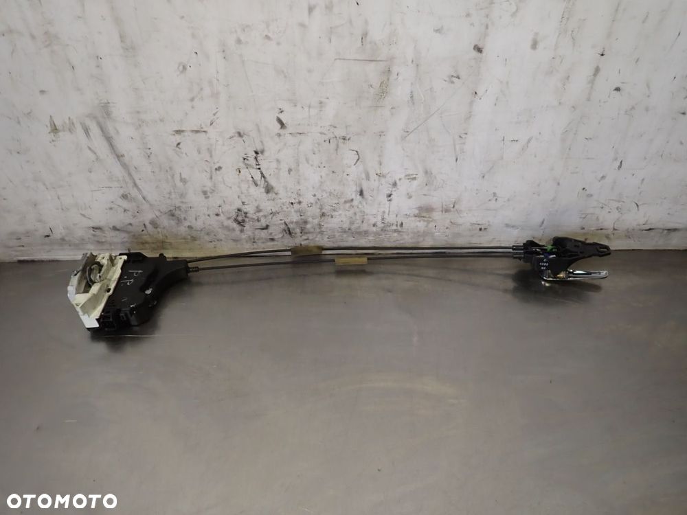 ZAMEK PRAWY PRZÓD DRZWI KLAMKA MITSUBISHI LANCER VIII  MN105360 - 4