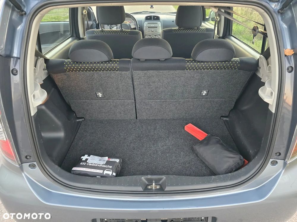 Daihatsu Sirion 1.3 - 15