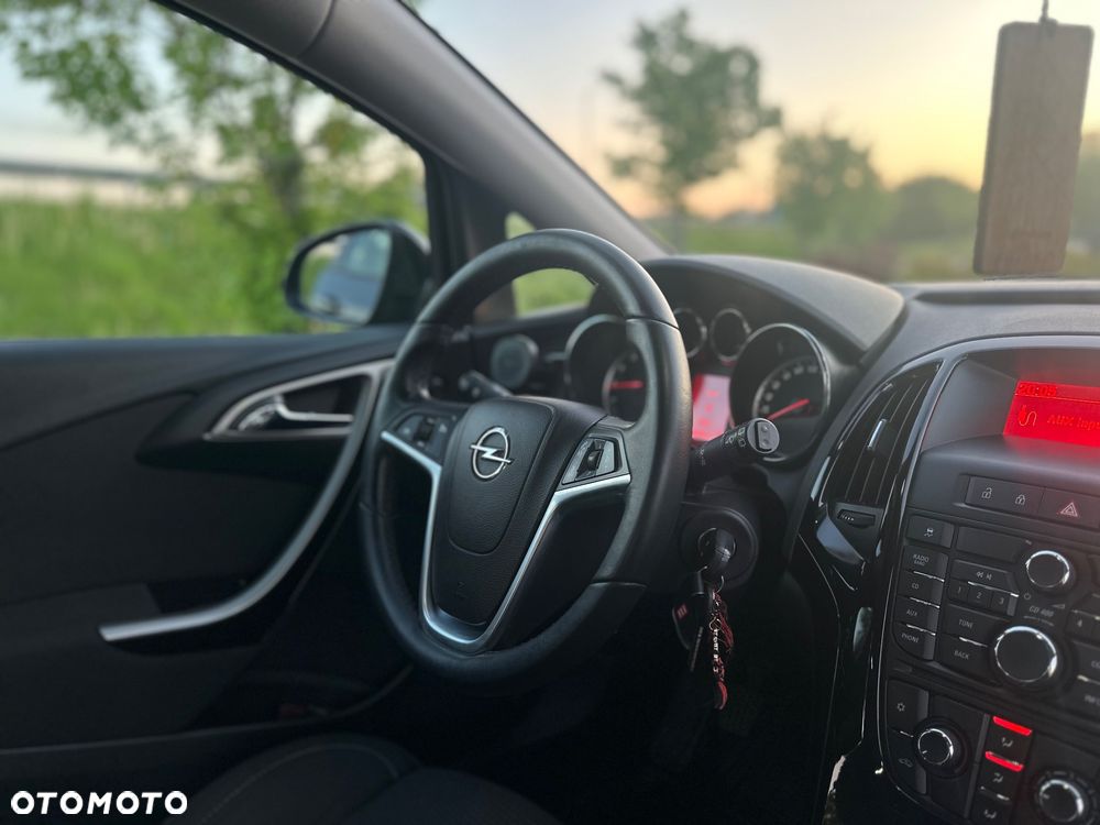 Opel Astra 1.4 Turbo - 14
