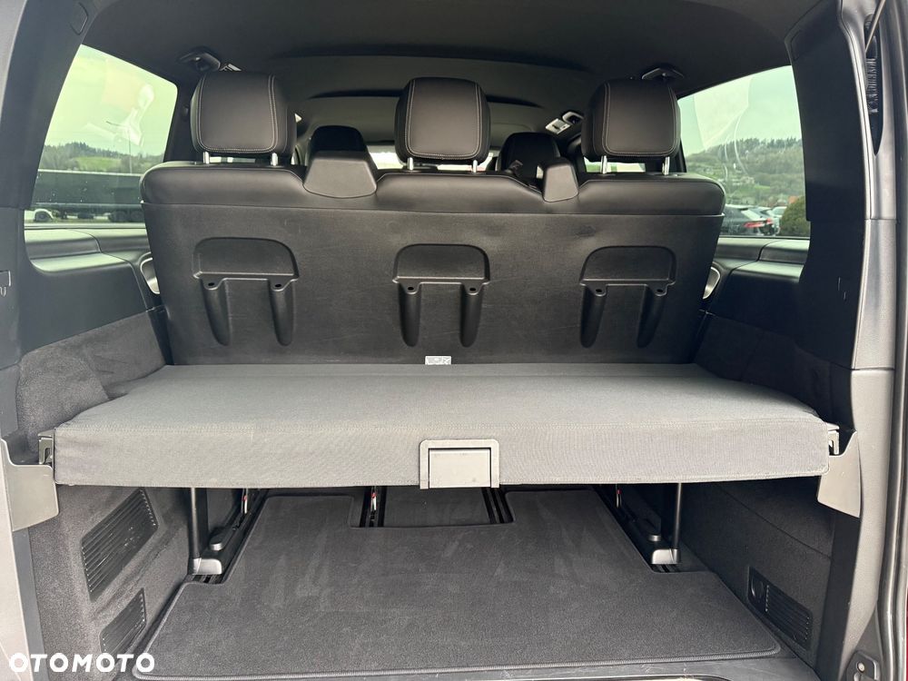 Mercedes-Benz Klasa V 300 d lang 4Matic 9G-TRONIC Avantgarde - 13