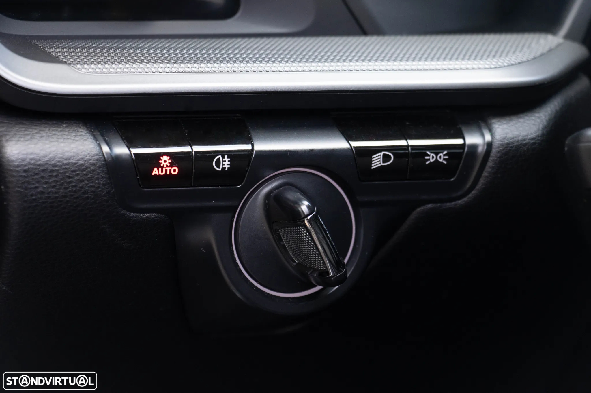 Porsche 911 (992) Carrera PDK - 36