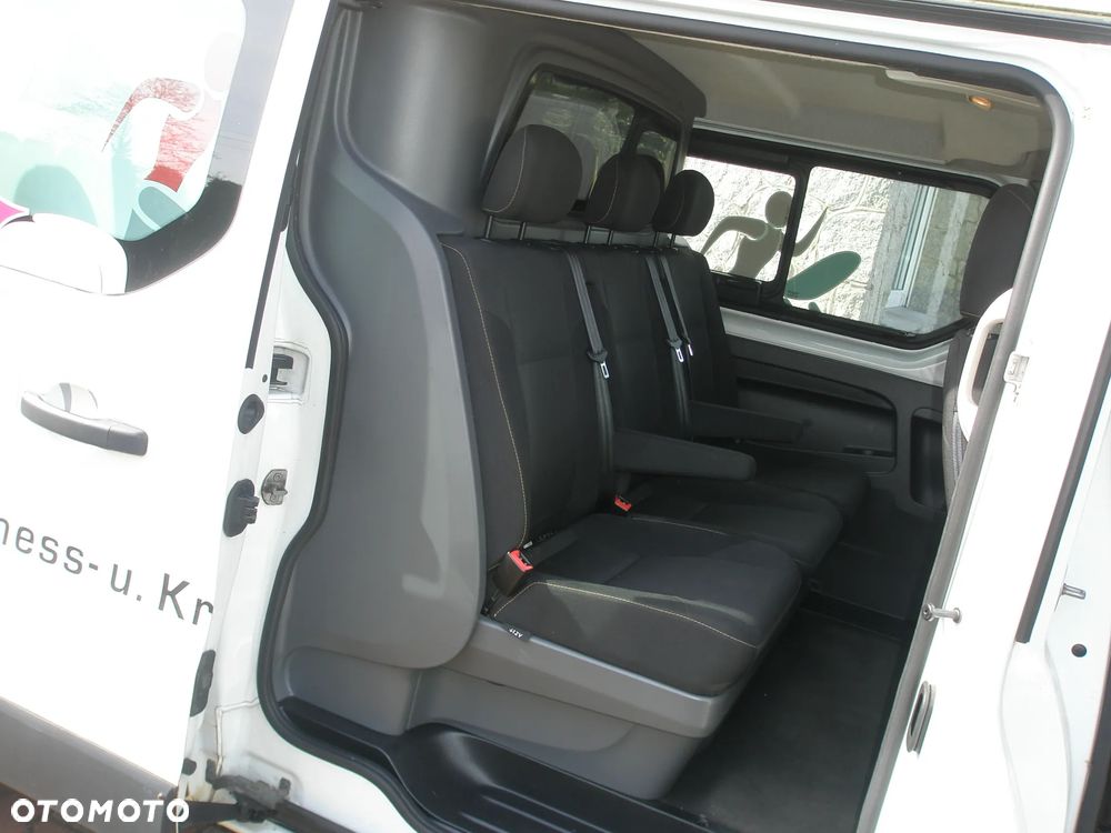 Mercedes-Benz Vito Renault Trafic - 25