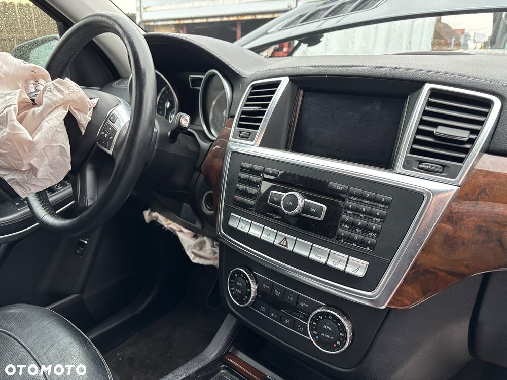 Mercedes-Benz GL - 19