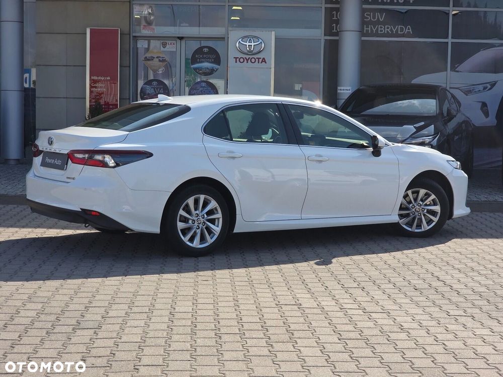 Toyota Camry 2.5 Hybrid Comfort CVT - 5