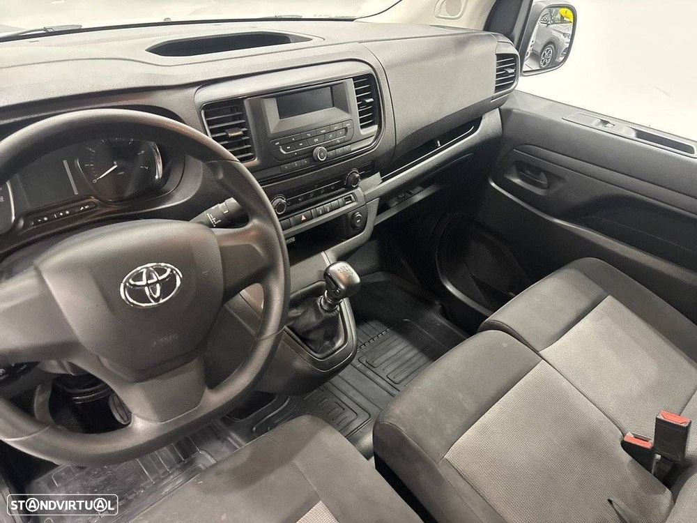 Toyota Proace 2.0D 140cv VAN - 8