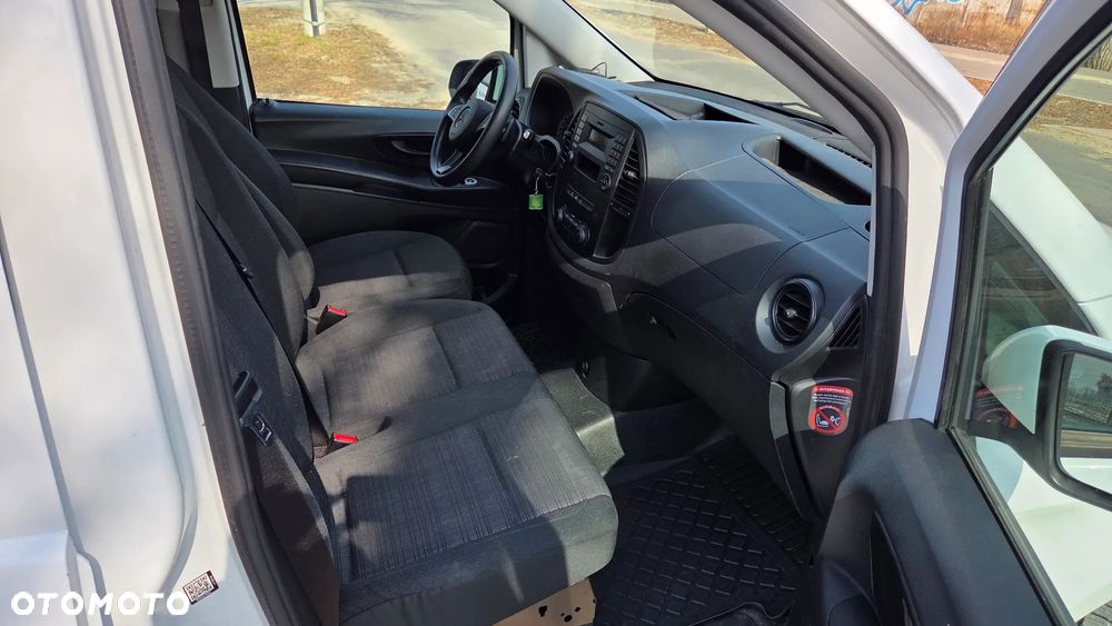 Mercedes-Benz Vito - 11