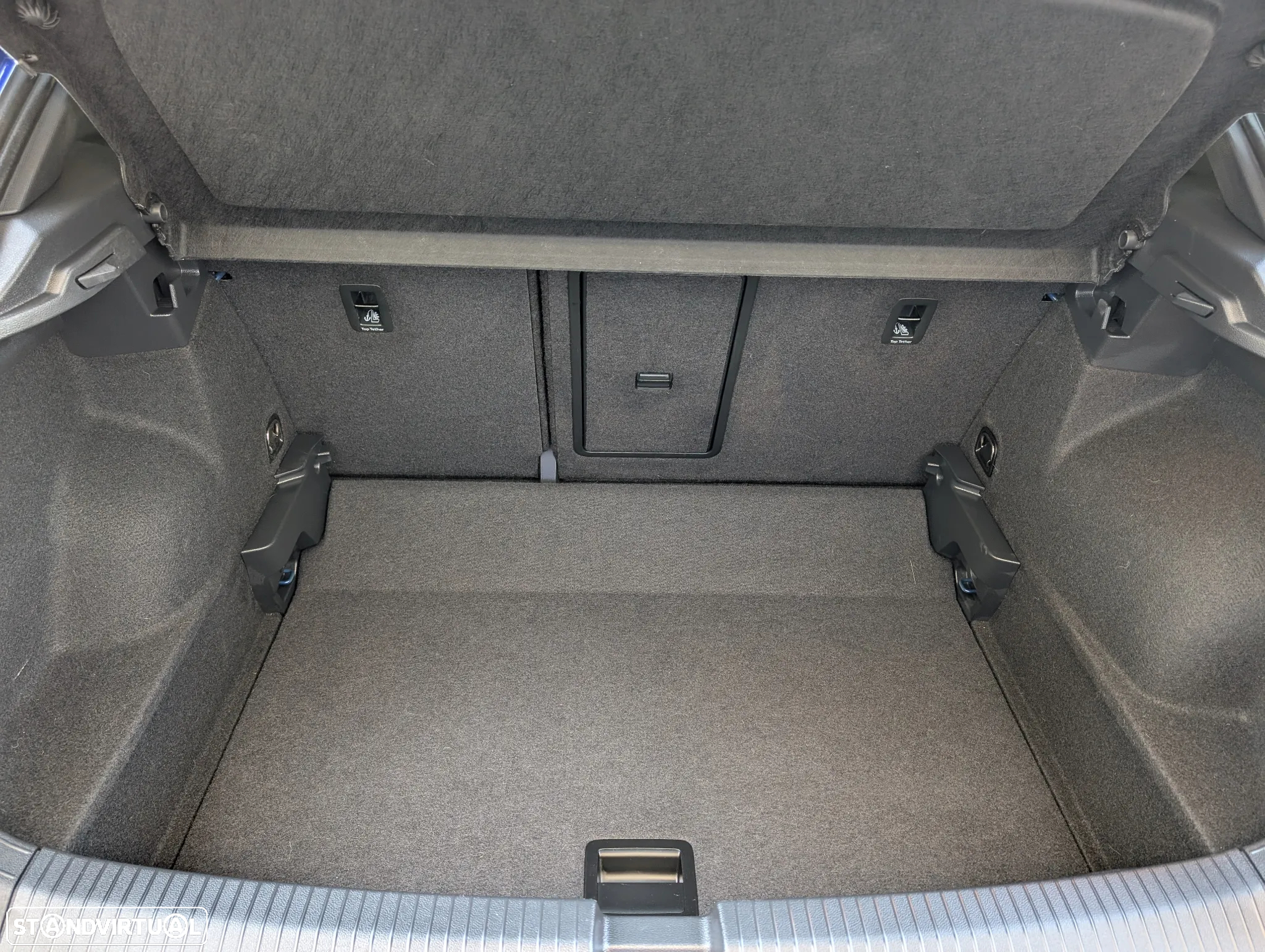 VW T-Roc 1.5 TSI R-Line DSG - 9
