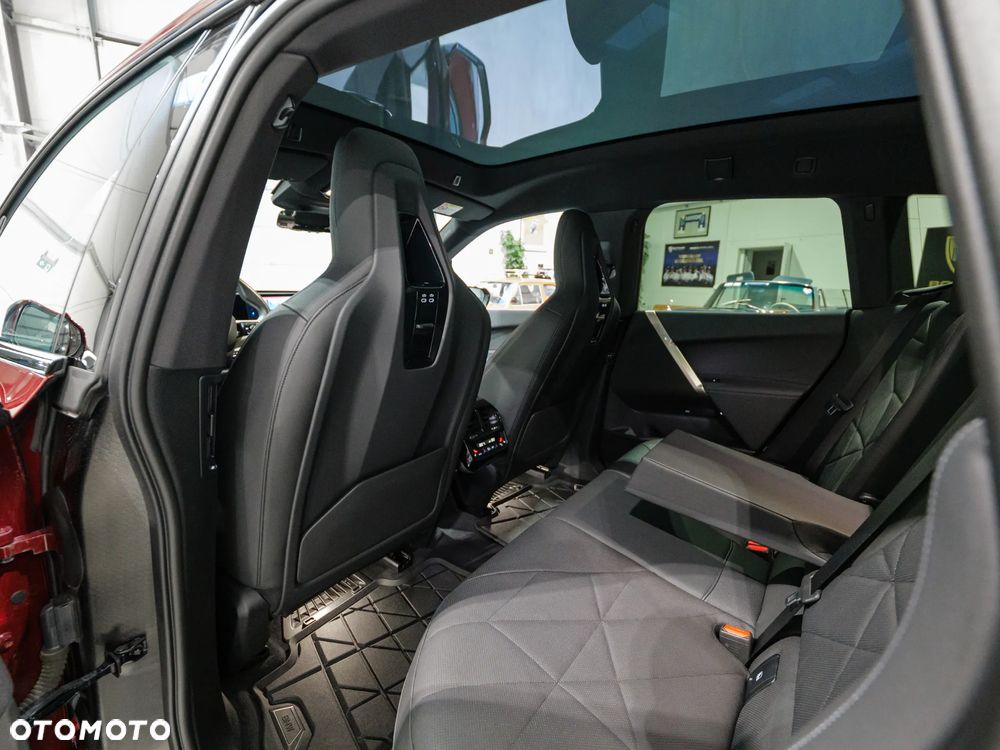 BMW iX xDrive40 76.6kWh - 17