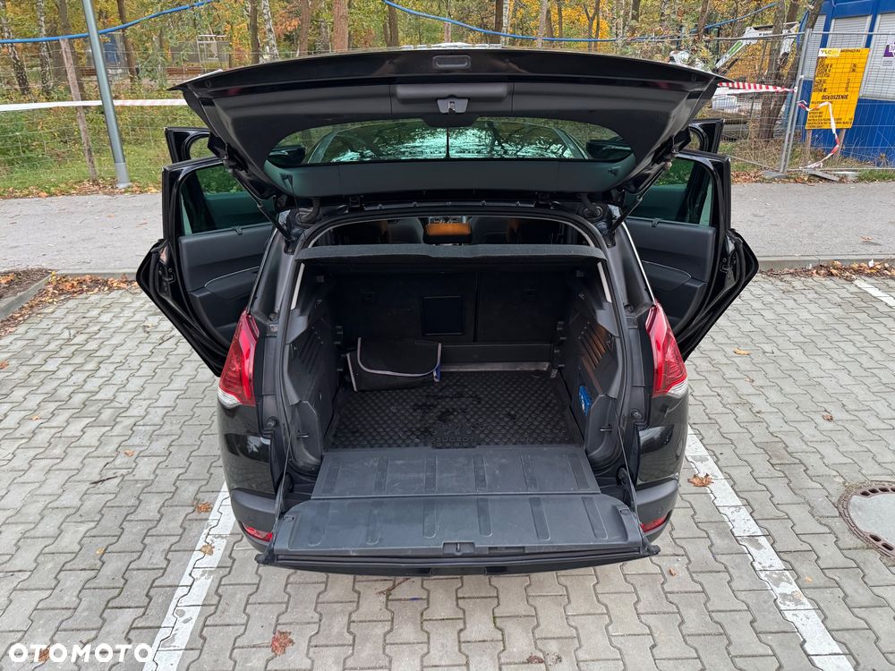 Peugeot 3008 - 11