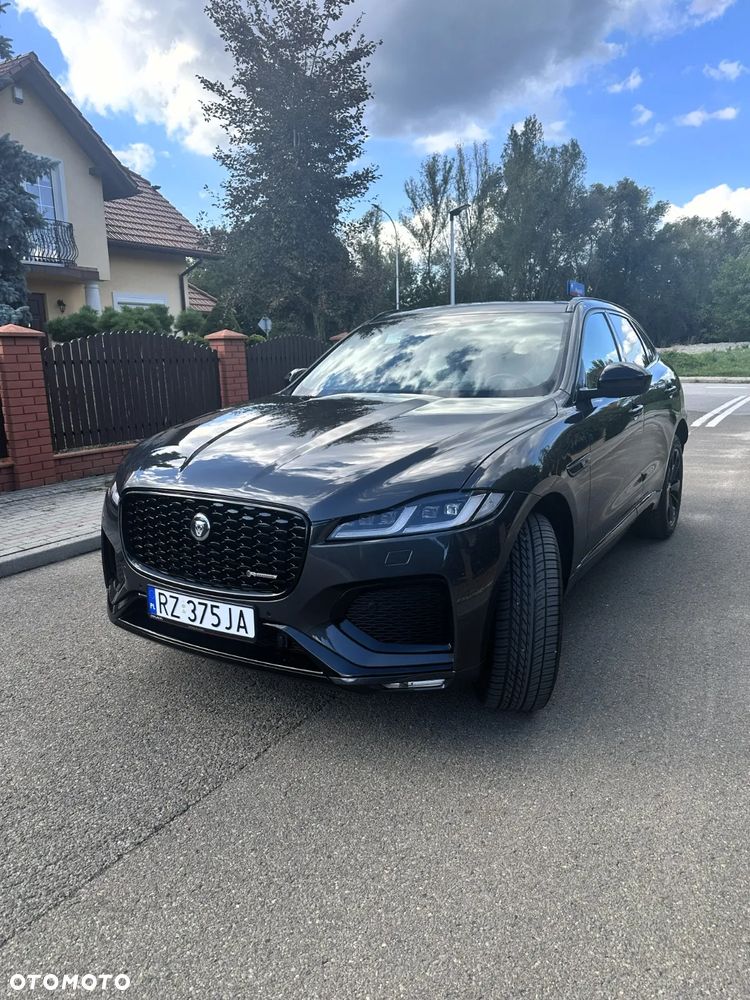 Jaguar F-Pace - 1