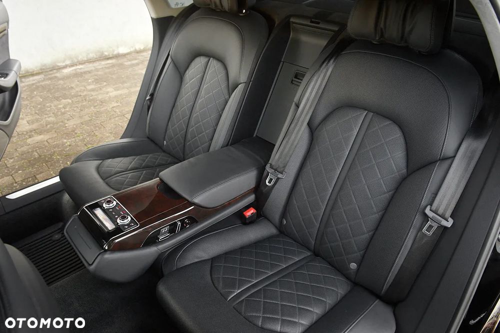 Audi A8 3.0 TDI DPF clean quattro tiptronic Lang - 12