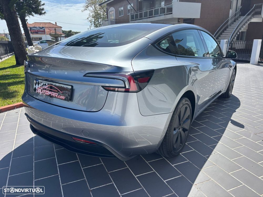 Tesla Model 3 Tração Traseira Premium - 31