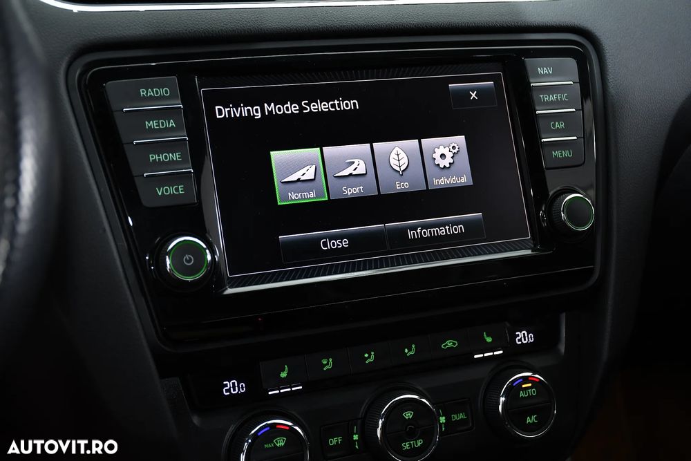 Skoda Octavia 2.0 TDI RS - 26