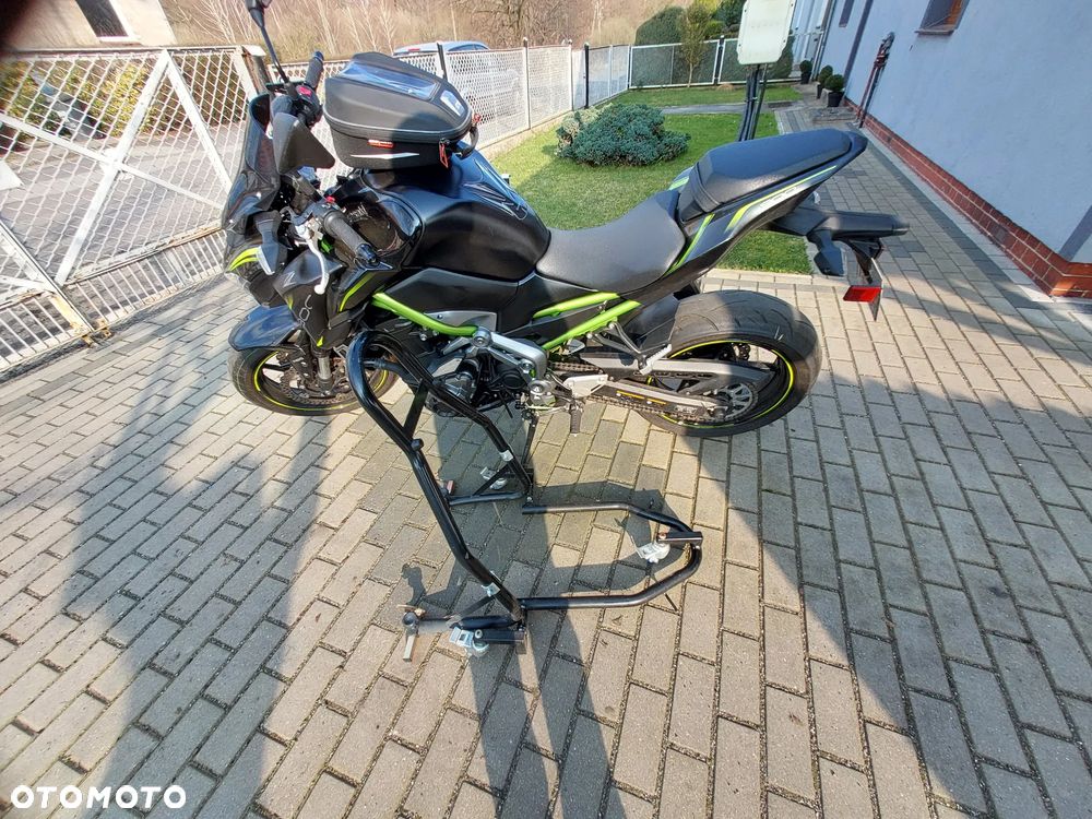 Kawasaki Z 900 - 6