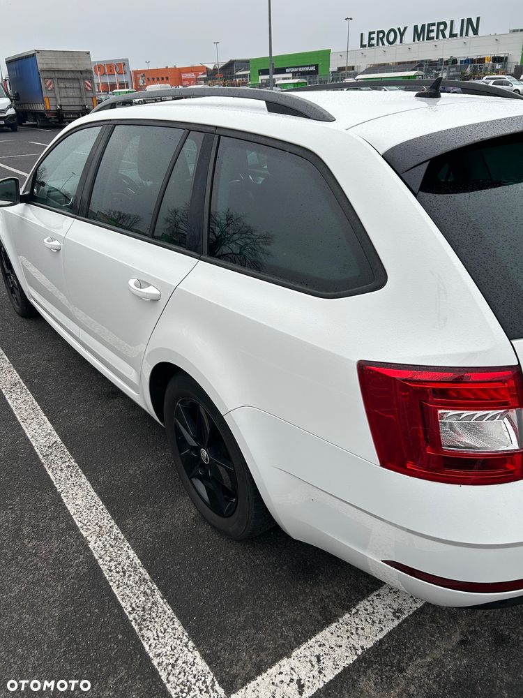 Skoda Octavia 1.6 TDI Greenline - 4