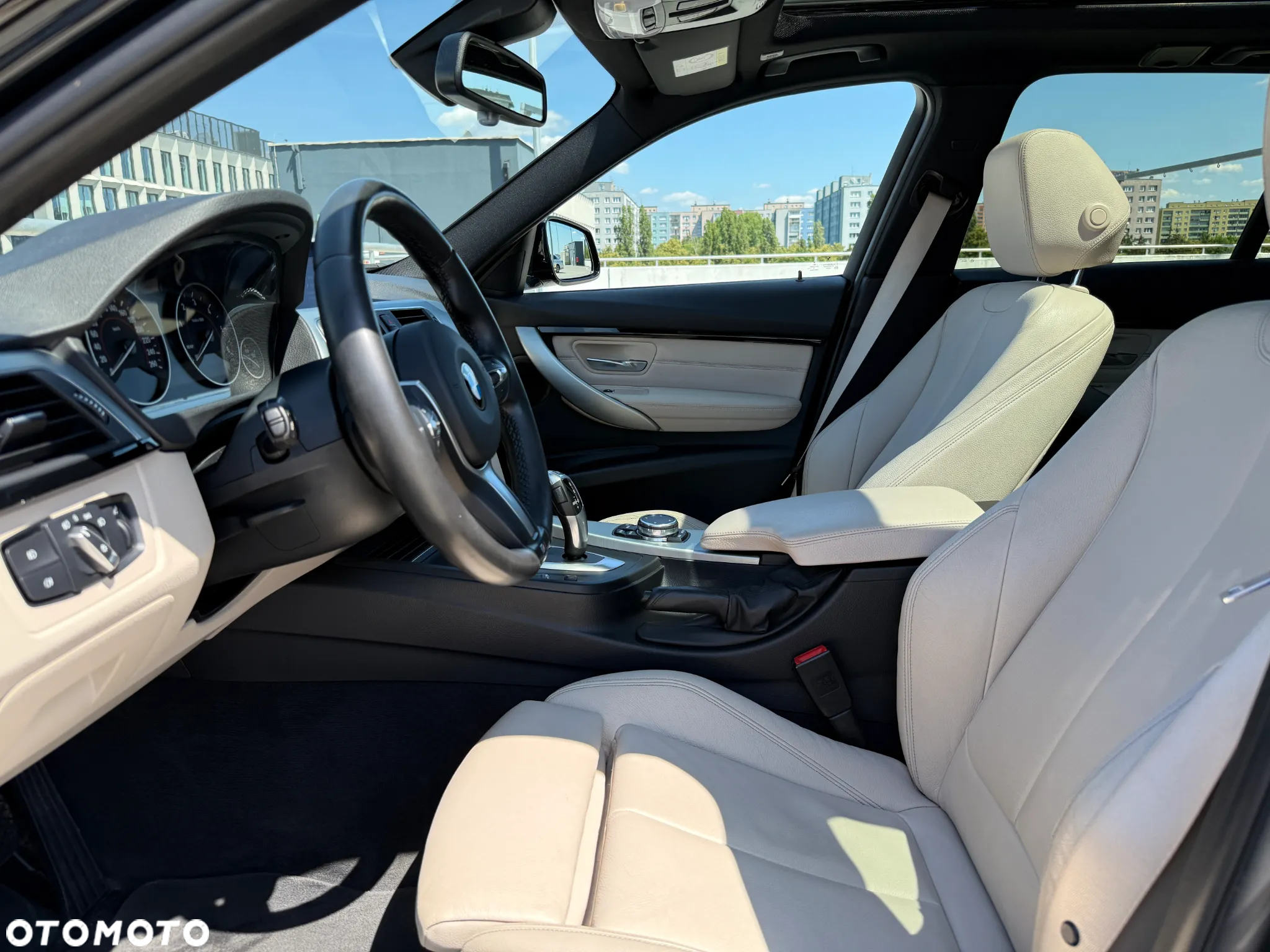 BMW Seria 3 320d xDrive M Sport - 14