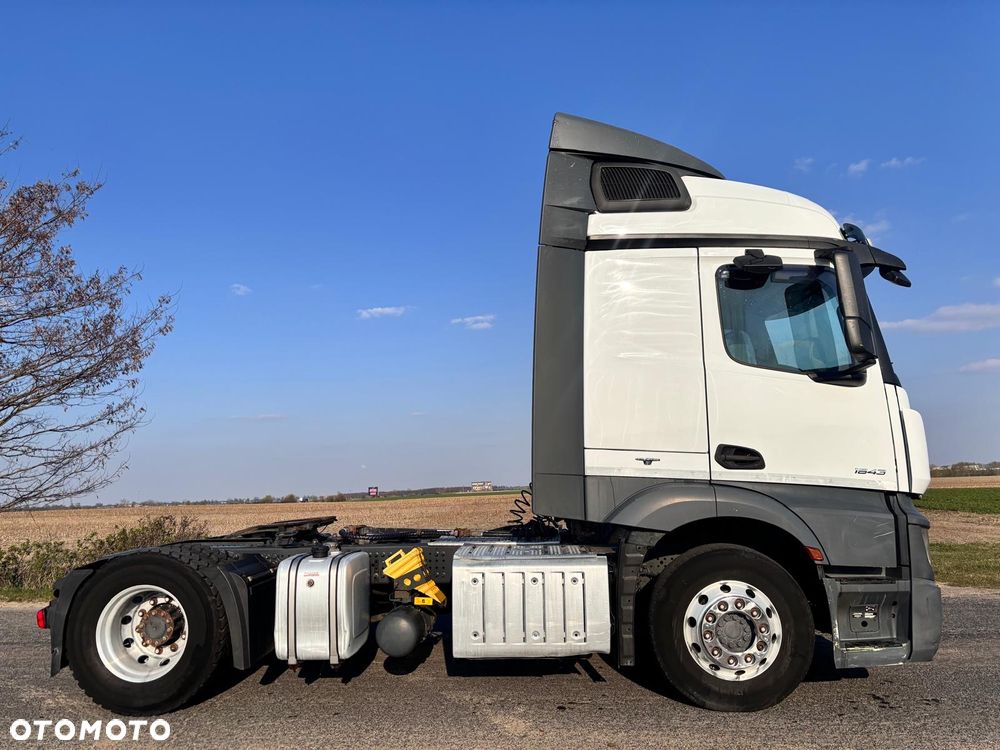 Mercedes-Benz ACTROS - 7