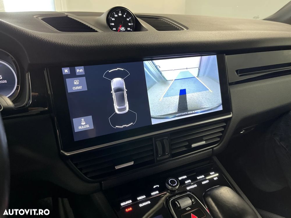 Porsche Cayenne - 19