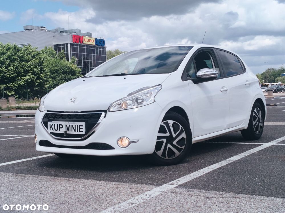 Peugeot 208 - 2