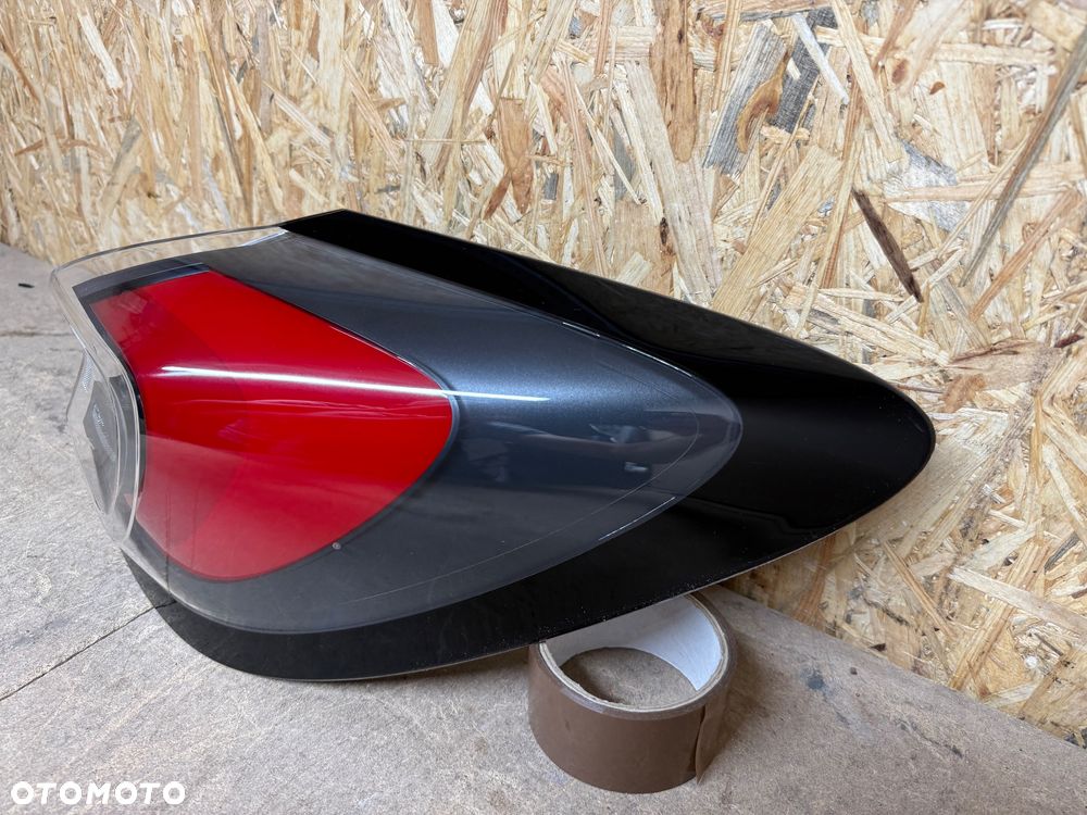 LAMPA PRAWA TYŁ W BŁOTNIK FORD PUMA MK2 L1TB-13404-AD - 12