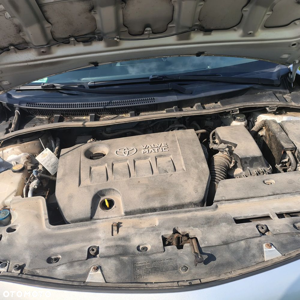 Toyota Corolla - 9