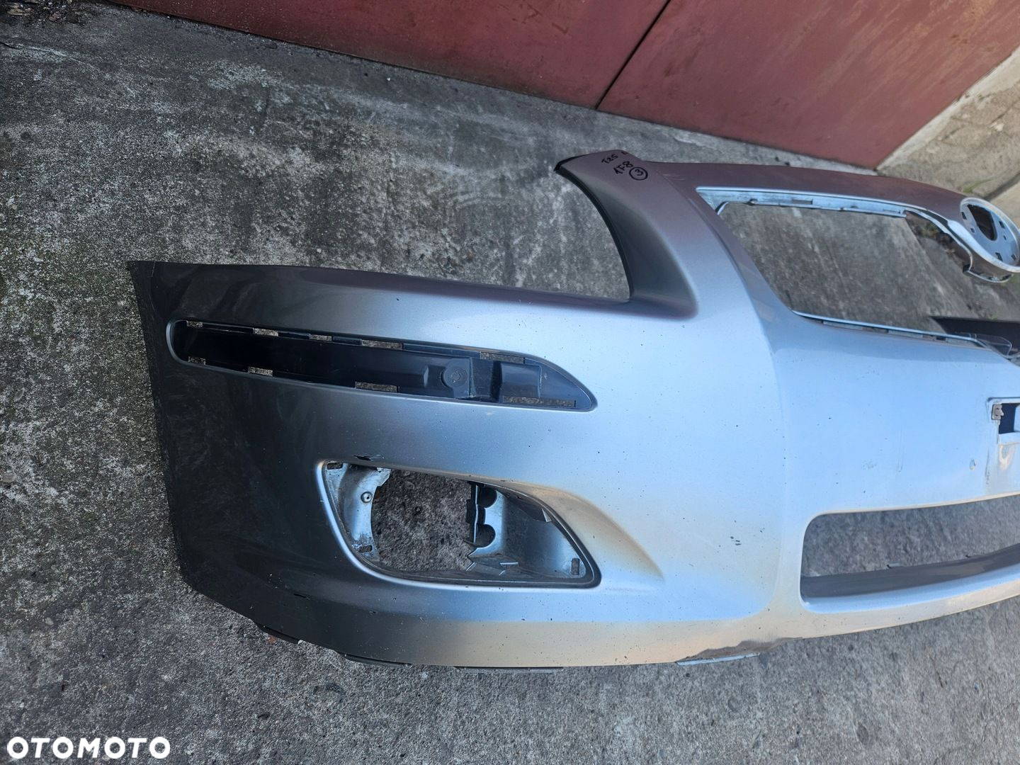 TOYOTA AVENSIS T25 06-08 LIFT ZDERZAK PRZÓD 1F8 - 2