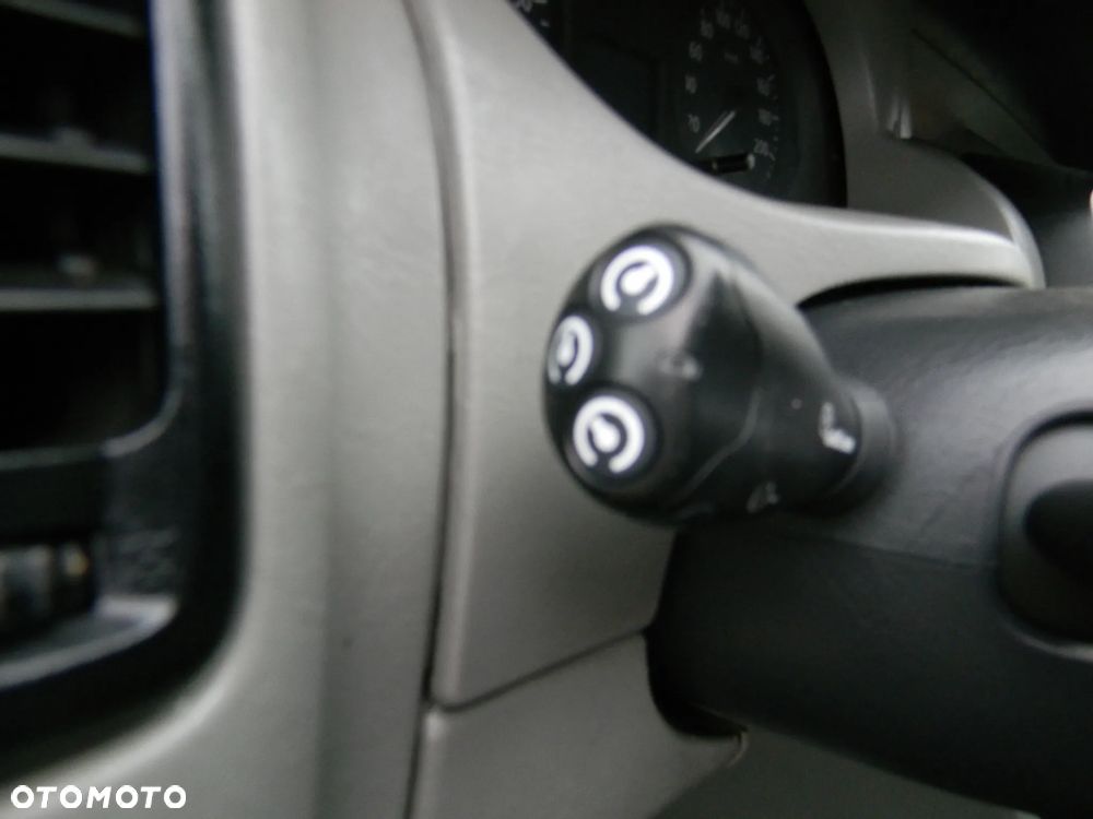 Renault Trafic - 30