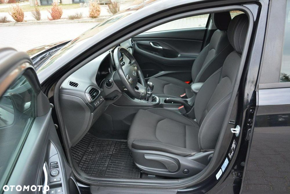 Hyundai i30 1.4 YES - 20