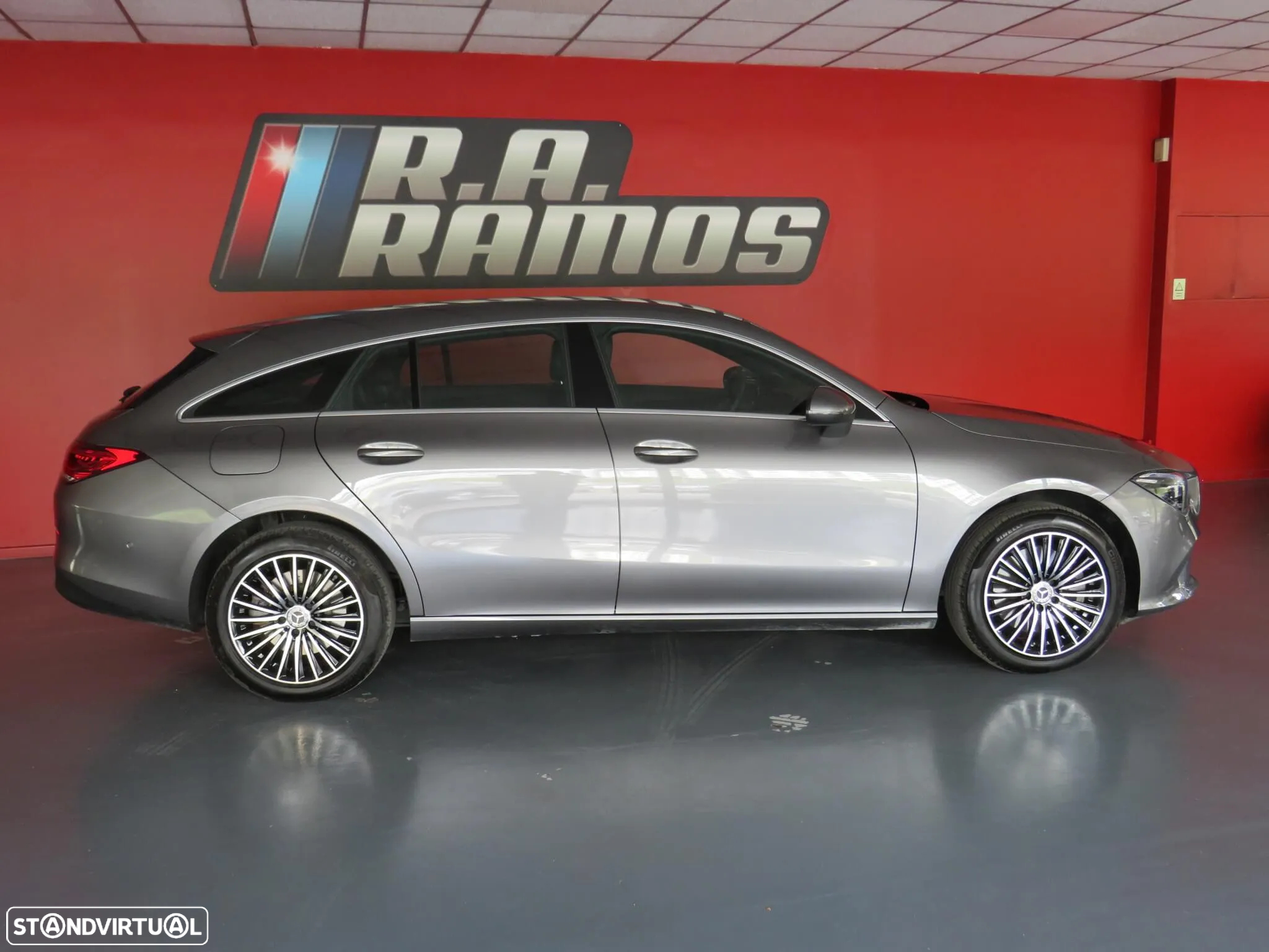 Mercedes-Benz CLA 250 e Shooting Brake Style Plus - 5