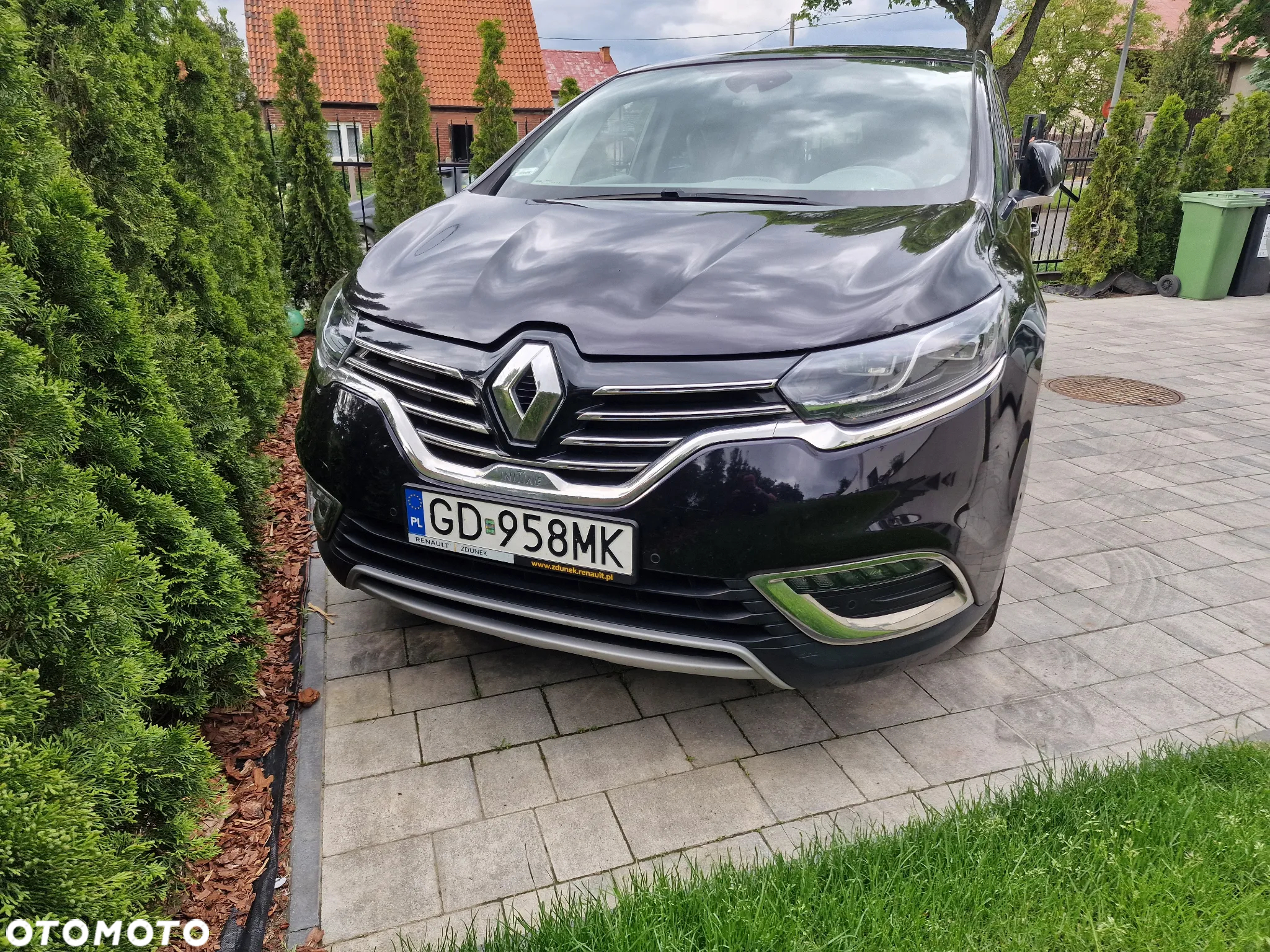 Renault Espace 1.6 dCi Energy Initiale Paris EDC - 2