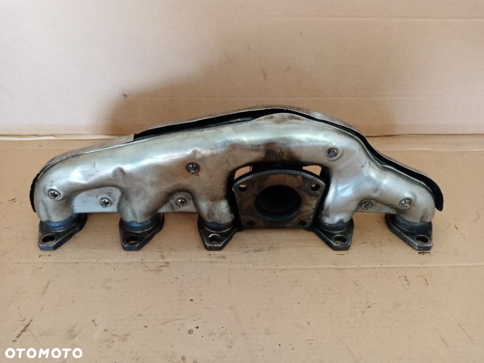 Kolektor wydechowy VW Touareg 2.5 TDI 070253017 - 3