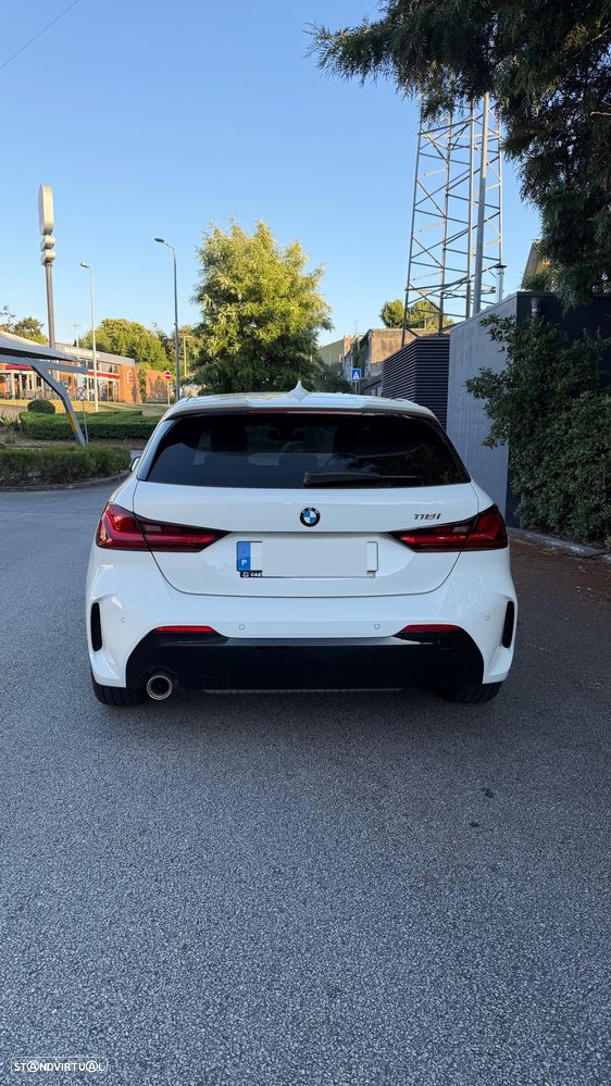 BMW 118 i Pack Desportivo M Auto - 4