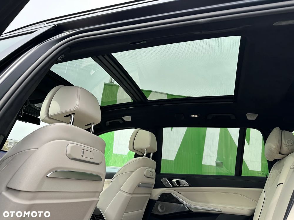 BMW X7 M60i xDrive mHEV sport - 23