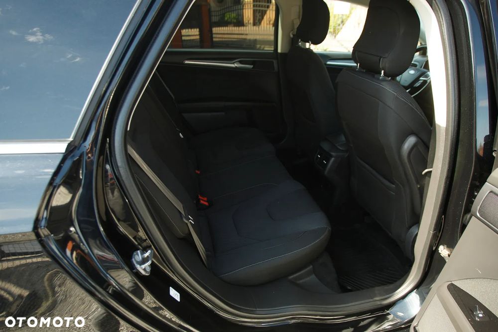 Ford Mondeo 2.0 TDCi Start-Stopp PowerShift-Aut Business Edition - 35