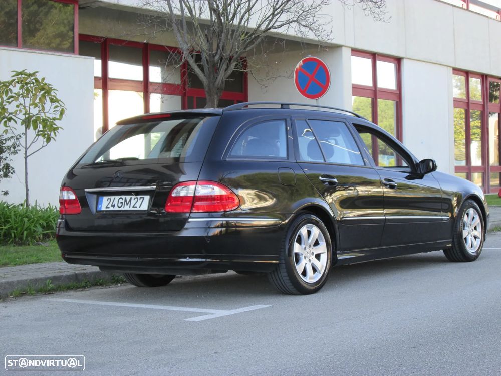 Mercedes-Benz E 220 CDI Avantgarde - 24