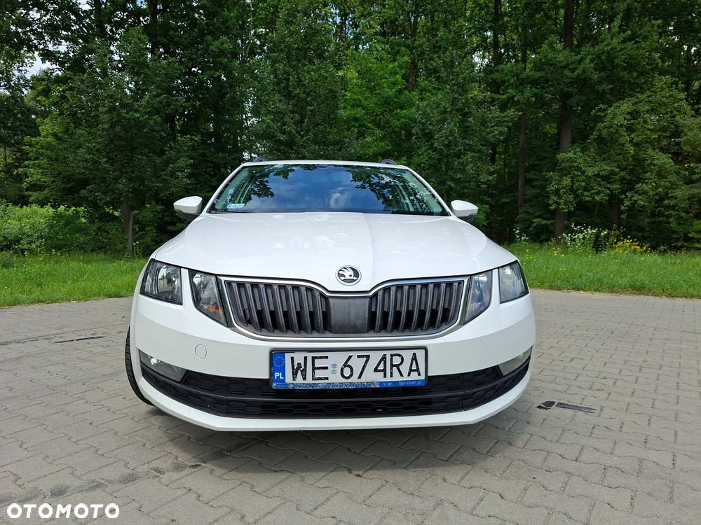 Skoda Octavia 1.6 TDI Ambition - 2