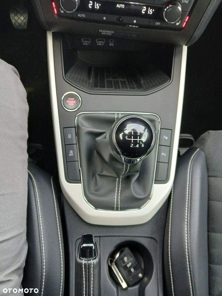 Seat Arona - 23