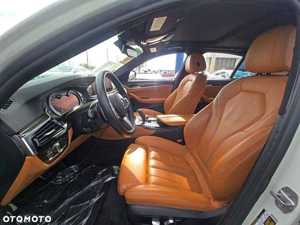 BMW Seria 5 530e iPerformance - 8