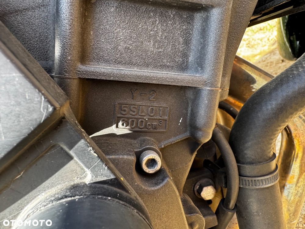 Yamaha FZ6 - 9