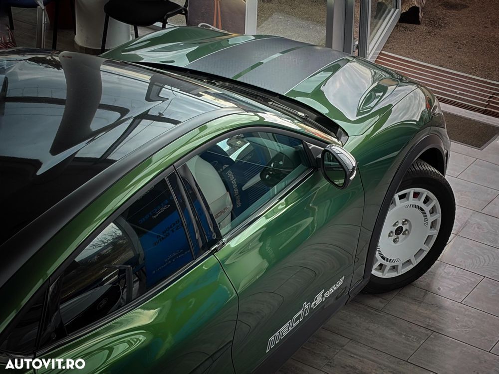 Ford Mustang Mach-E AWD GT RALLY - 31