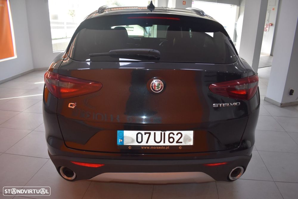 Alfa Romeo Stelvio 2.2 D Super AT8 Q4 - 10