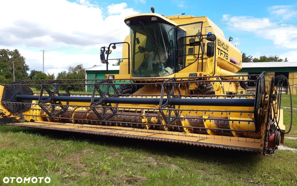 New Holland TF78 - 1