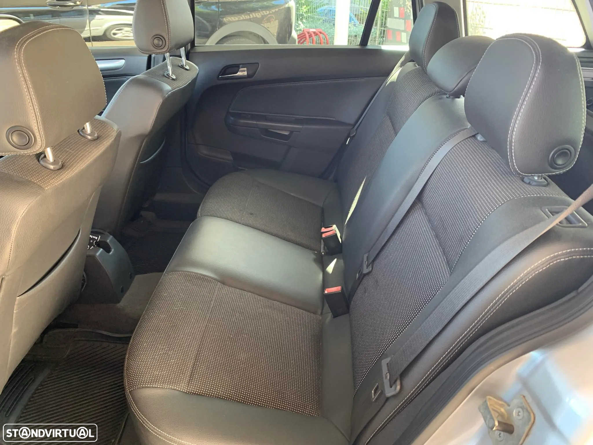 Opel Astra Caravan 1.7 CDTi Cosmo Plus ecoFlex - 3