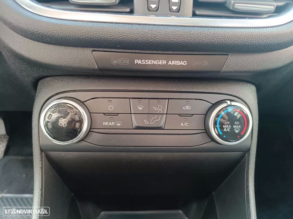 Ford Fiesta 1.1 COOL&CONNECT - 17