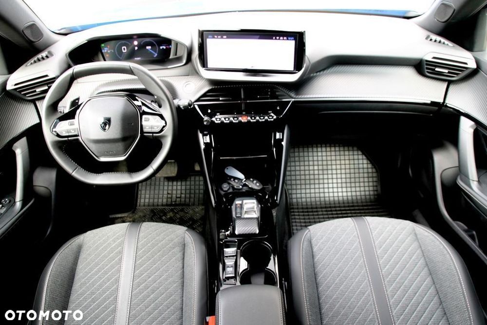 Peugeot 2008 1.2 PureTech Allure S&S EAT8 - 17