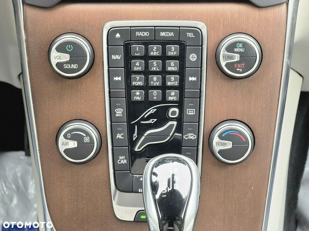 Volvo V40 - 19