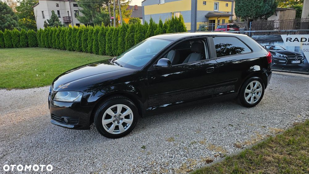 Audi A3 Sportback 1.6 Ambiente - 5