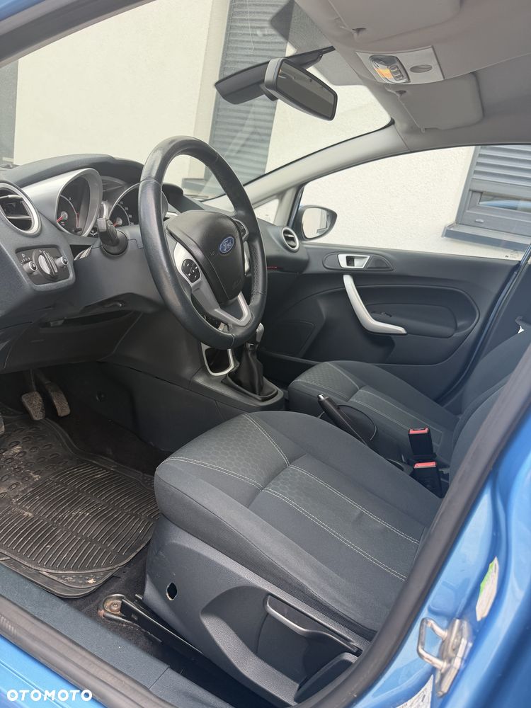 Ford Fiesta 1.5 TDCi Titanium - 4